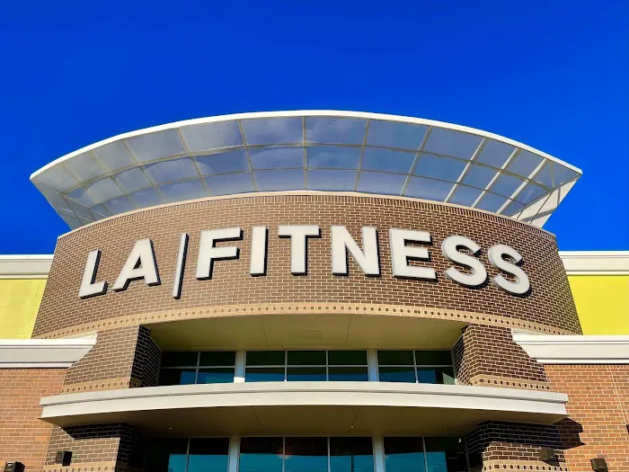 LA Fitness 6