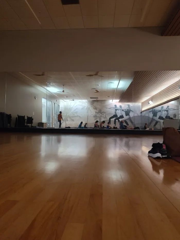 LA Fitness 8