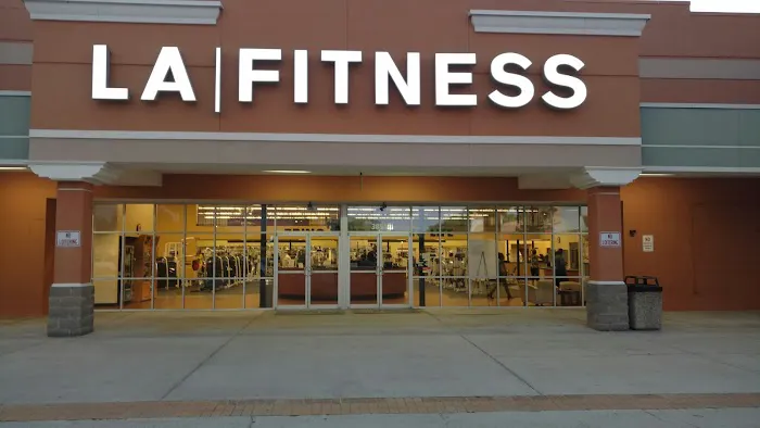 LA Fitness 3