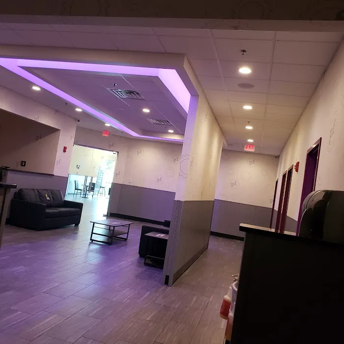 Planet Fitness 8