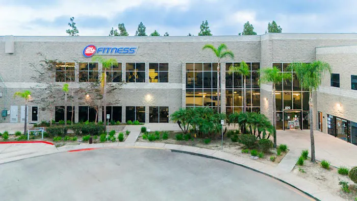 24 Hour Fitness 0
