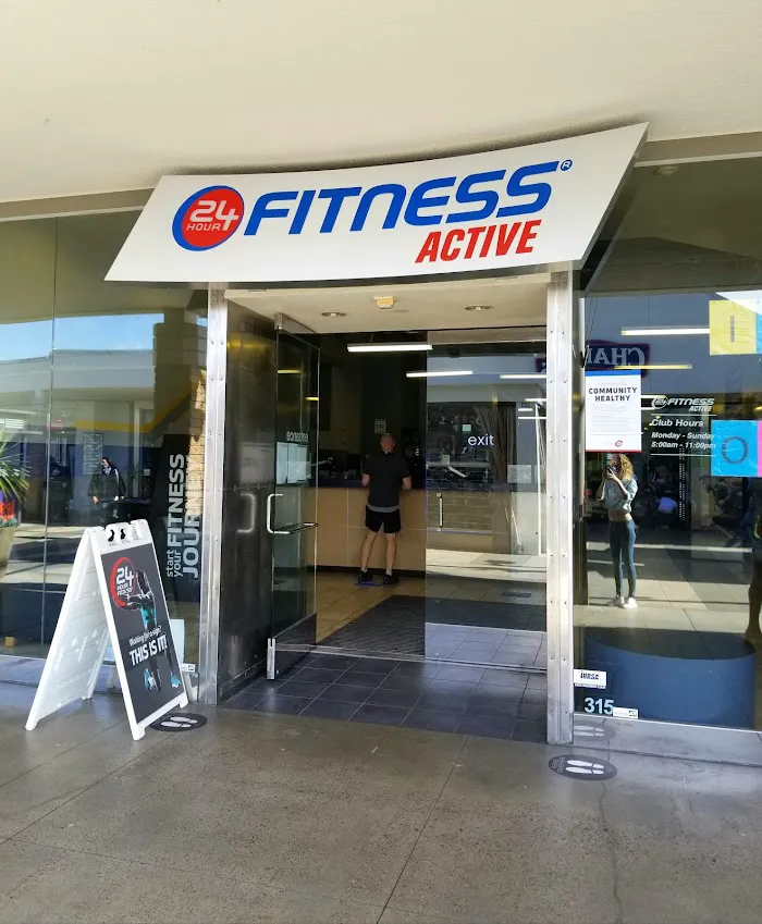 24 Hour Fitness 0
