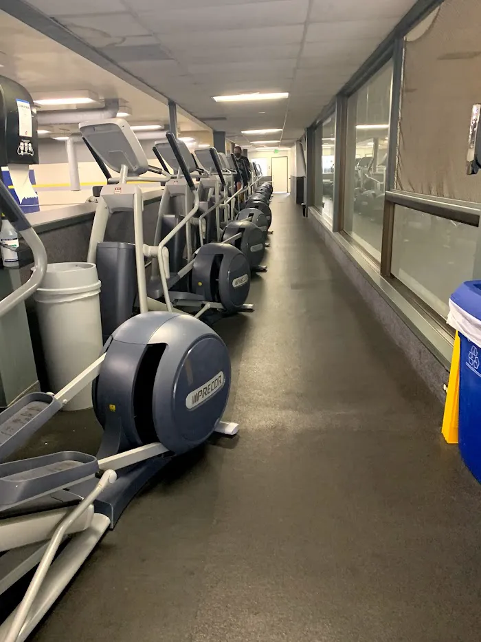 24 Hour Fitness 6