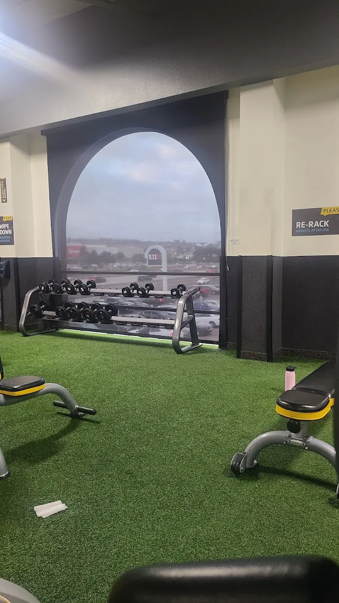 Chuze Fitness 8