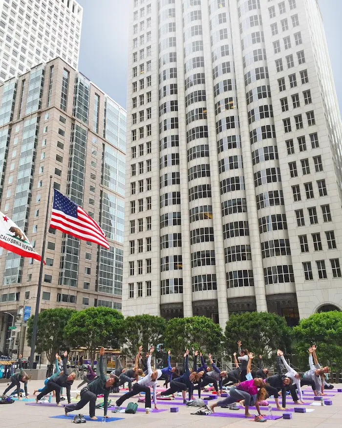 Bay Club Financial District 3