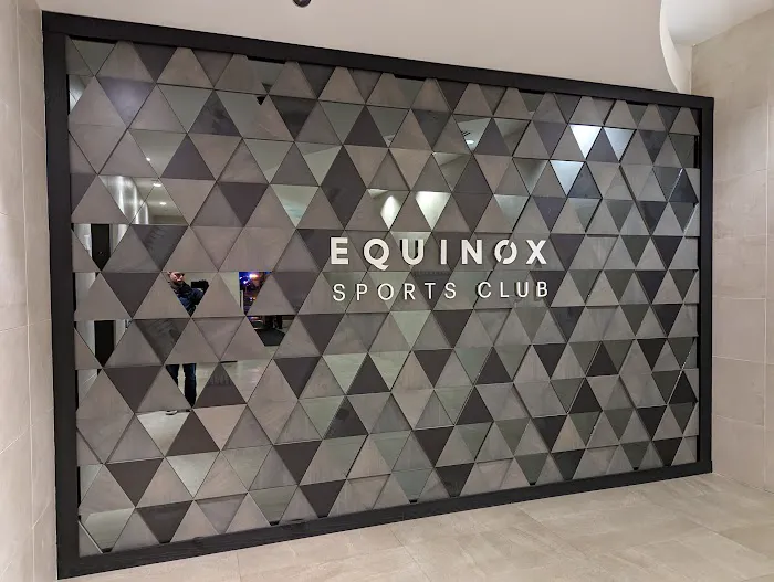 Equinox Sports Club San Francisco 3