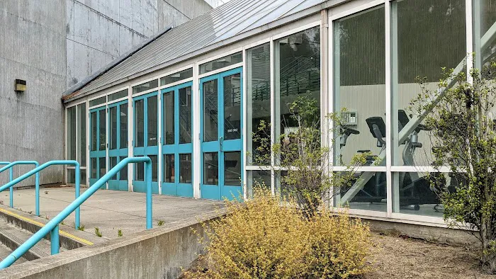 Koret Health and Recreation Center 4
