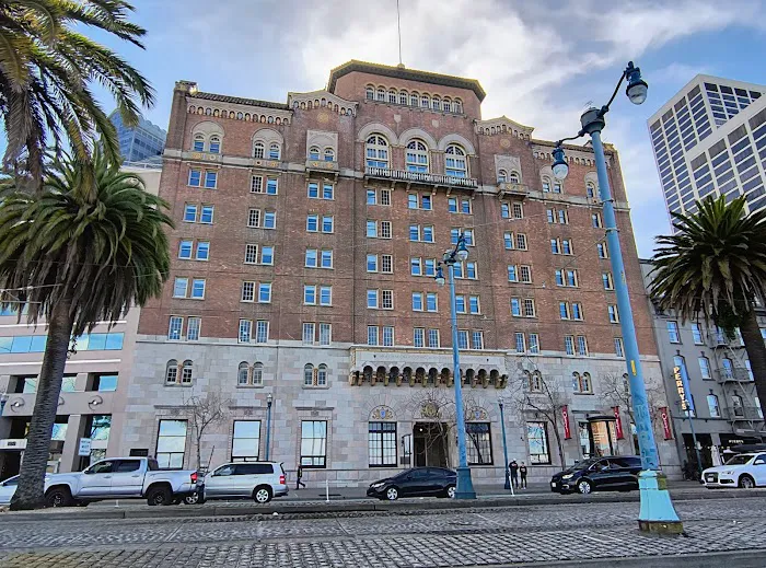 Embarcadero YMCA 5