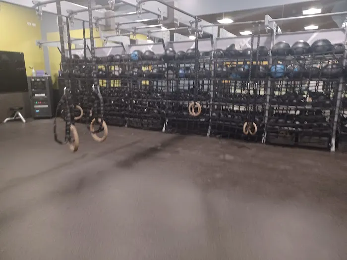 Gold's Gym 1