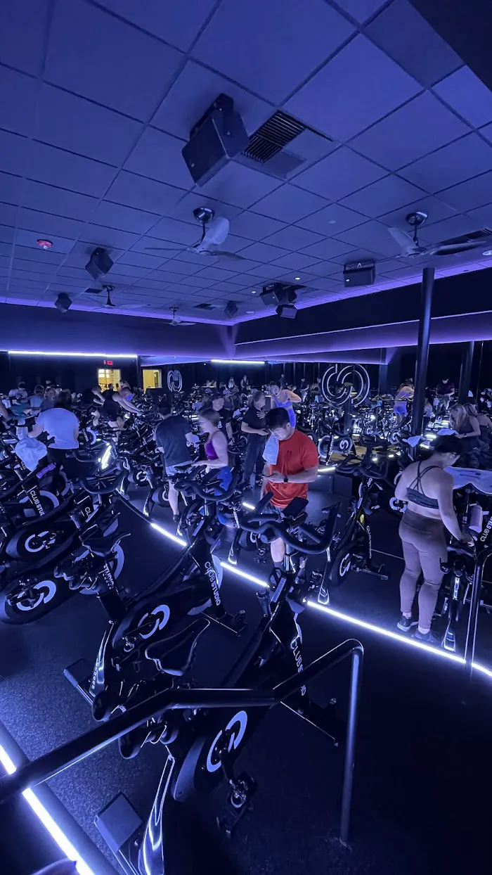 Club Studio 2