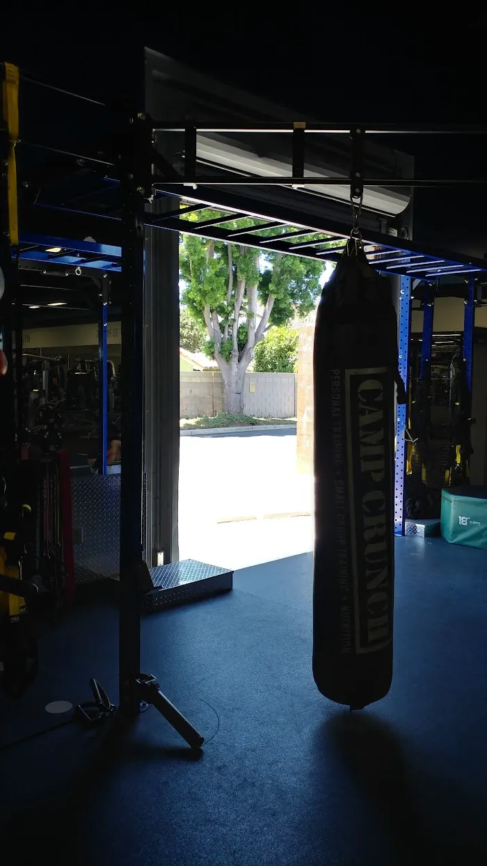 Crunch Fitness - Fountain Valley 6