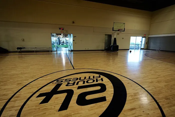 24 Hour Fitness 4