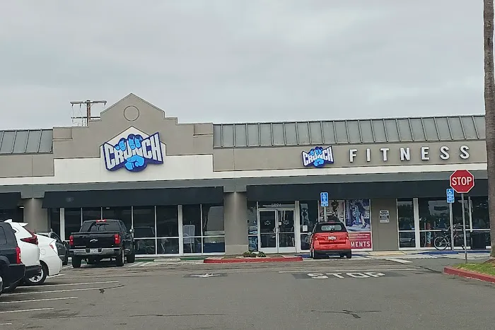 Crunch Fitness - Huntington Beach 2