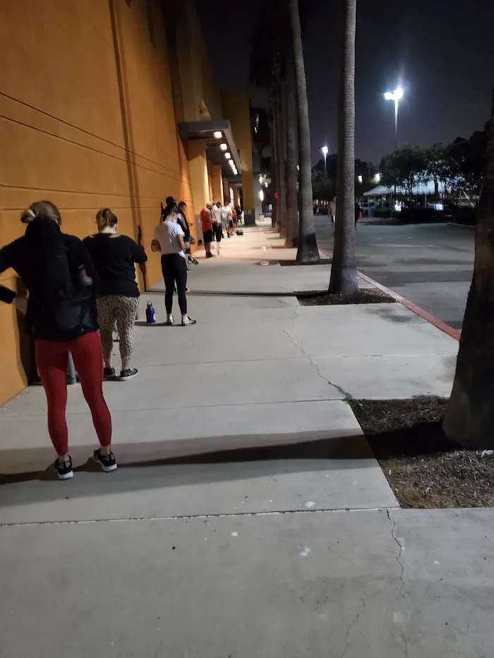24 Hour Fitness 3