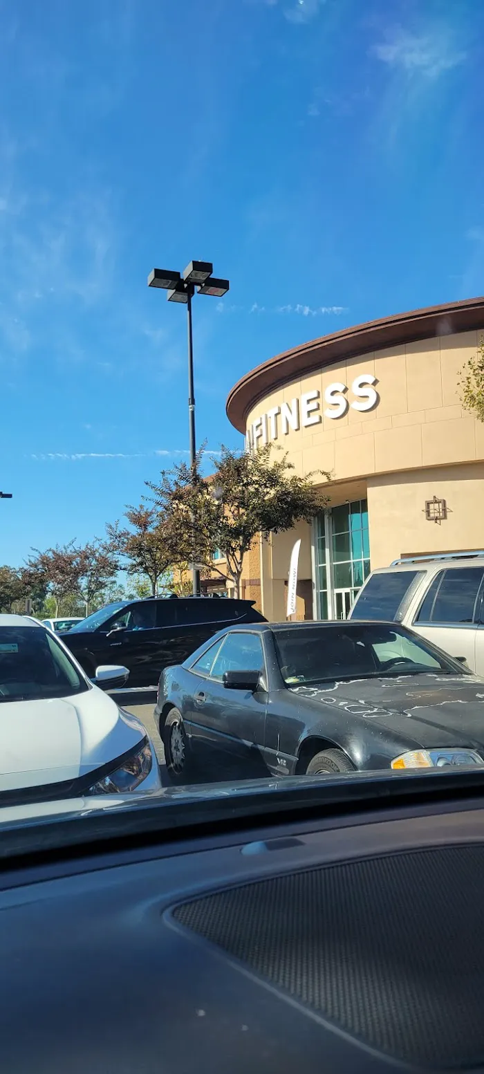 LA Fitness 9