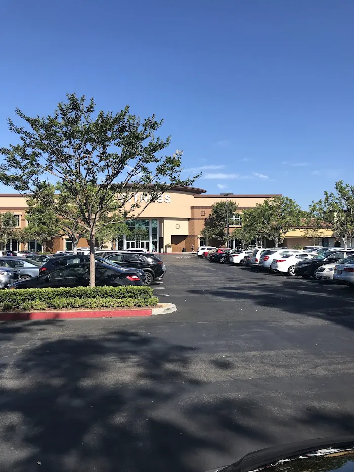 LA Fitness 8