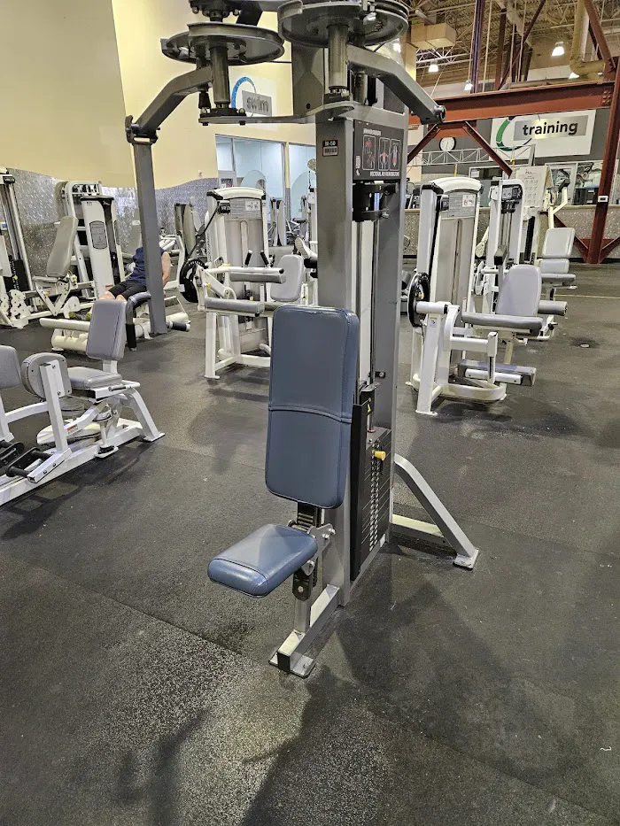 24 Hour Fitness 0