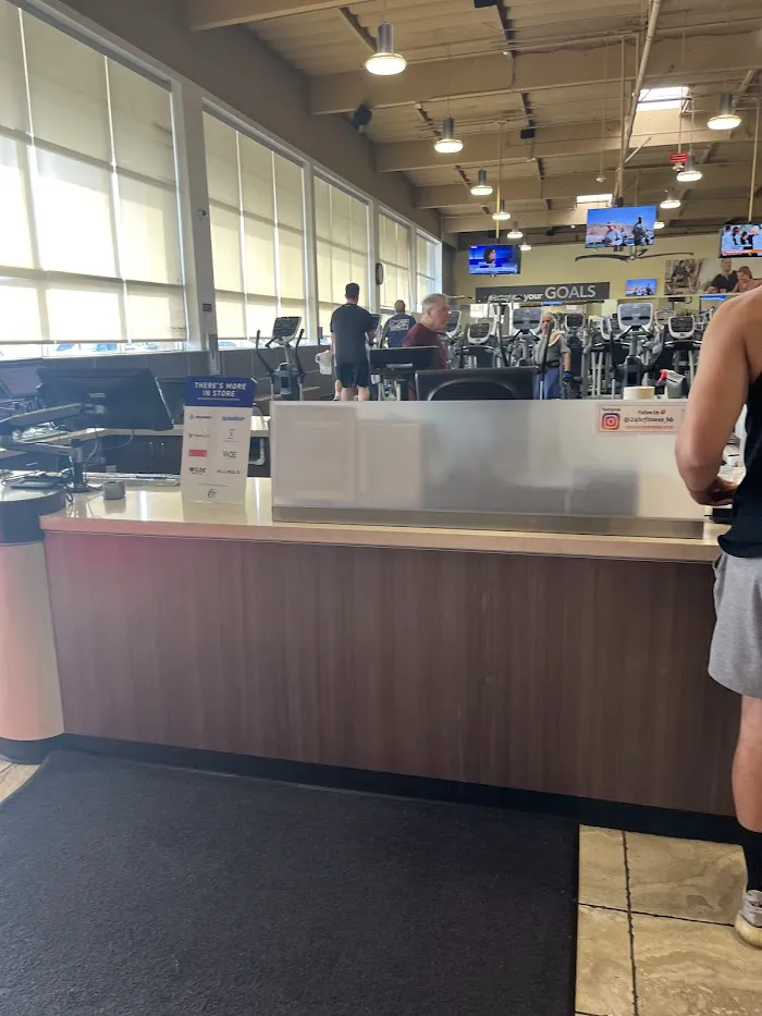 24 Hour Fitness 10