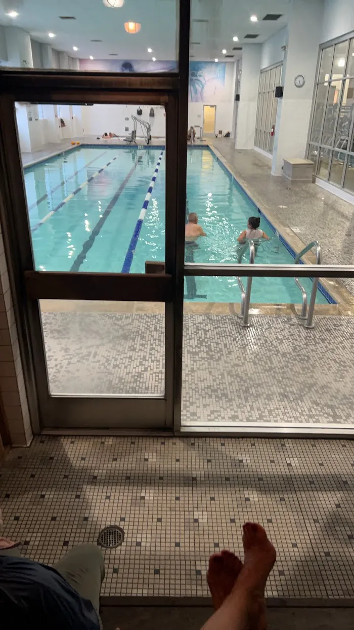 LA Fitness 0