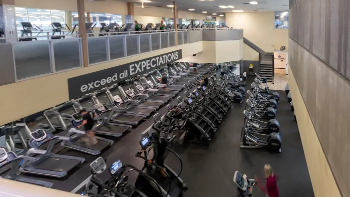 24 Hour Fitness 6