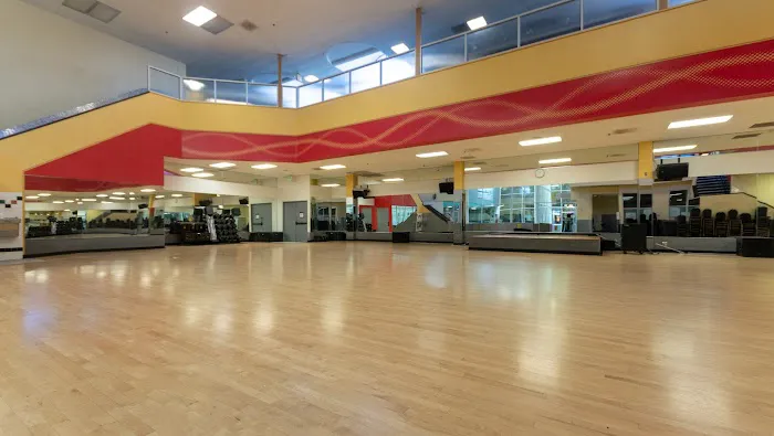 24 Hour Fitness 9