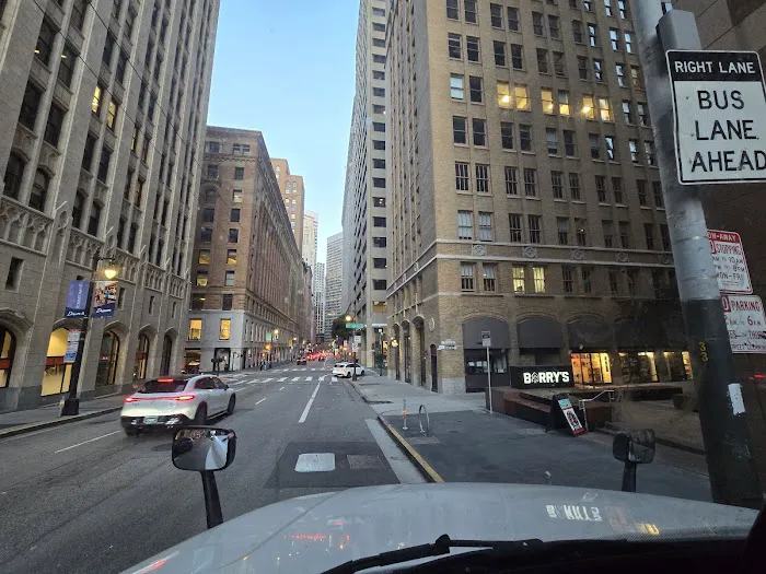 Barry's FiDi 2