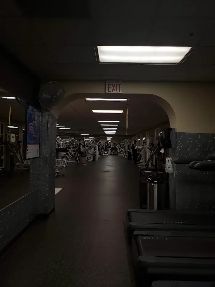 24 Hour Fitness 9