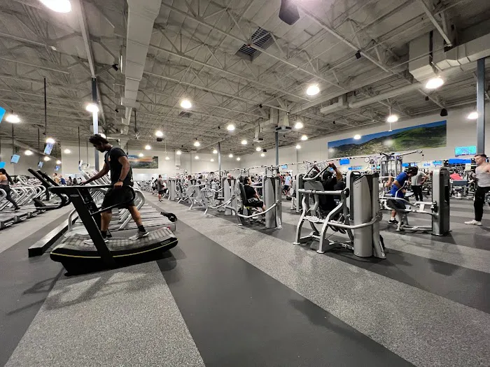 24 Hour Fitness 1