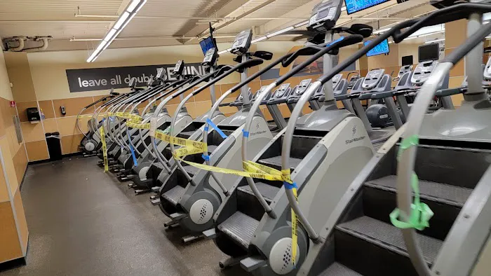 24 Hour Fitness 9