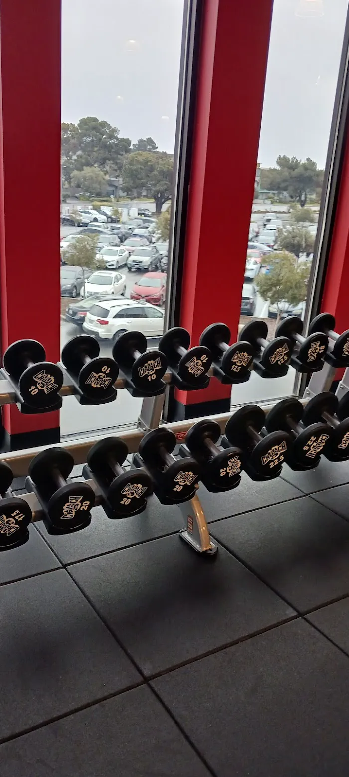 Crunch Fitness - Alameda 3