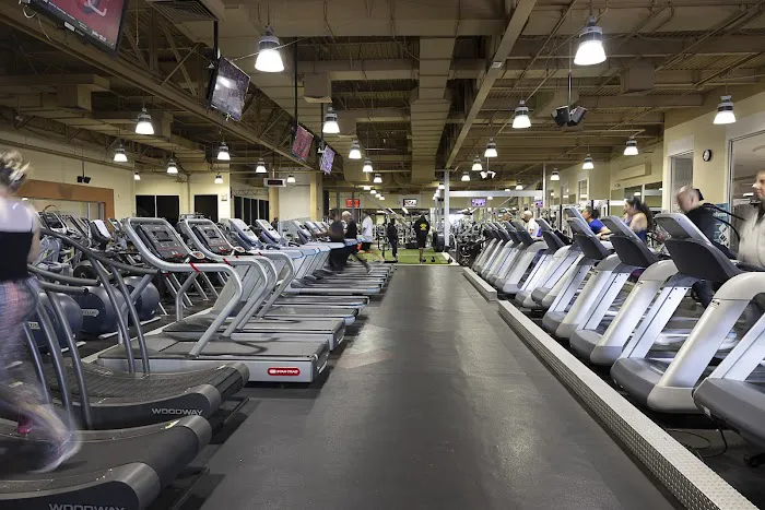 24 Hour Fitness 2