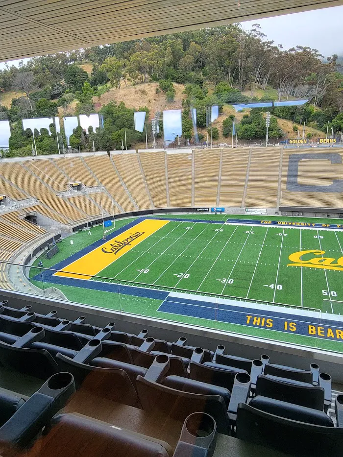 Stadium Fitness Center 7