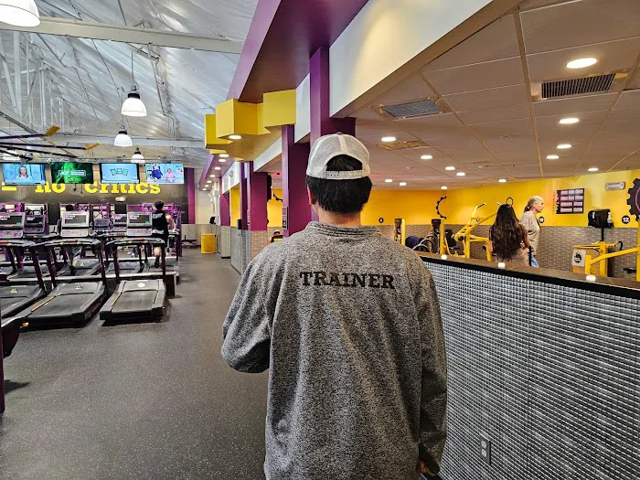 Planet Fitness 9