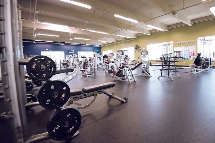 In-Shape Family Fitness 1