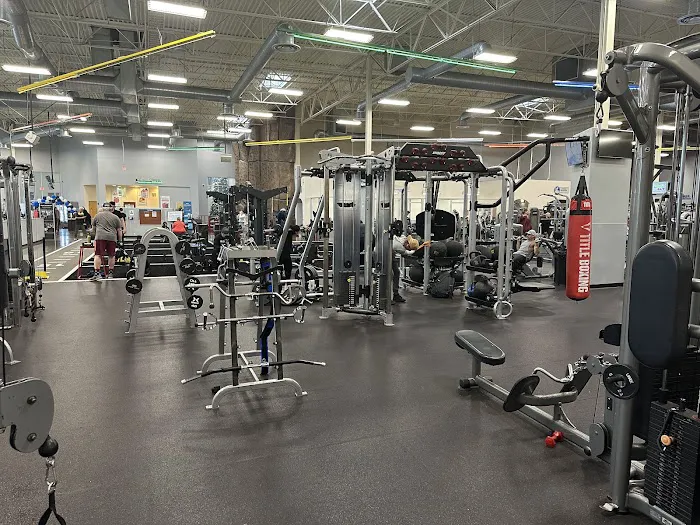 In-Shape Family Fitness 6