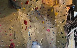 sacramento climbing gym