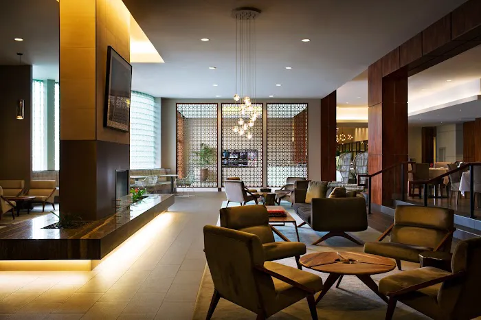 Equinox Sports Club Los Angeles 3