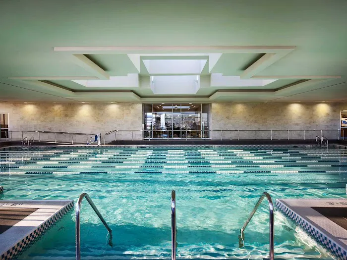 Equinox Sports Club Los Angeles 8