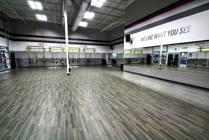 Crunch Fitness - Pembroke Pines 6