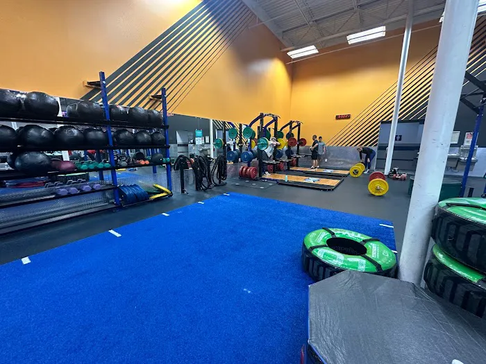 Crunch Fitness - Pembroke Pines 3
