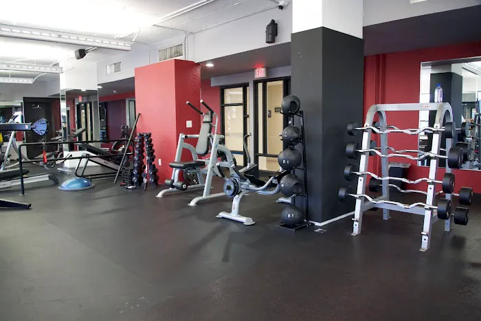 Premier Health & Fitness Gym 4