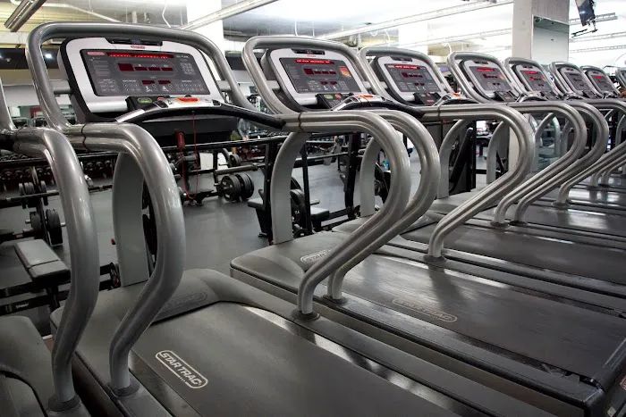 Premier Health & Fitness Gym 3