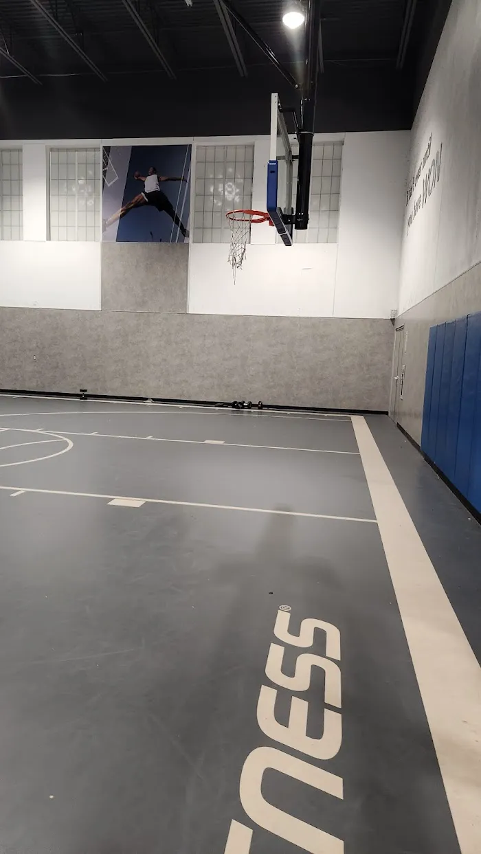 24 Hour Fitness 7