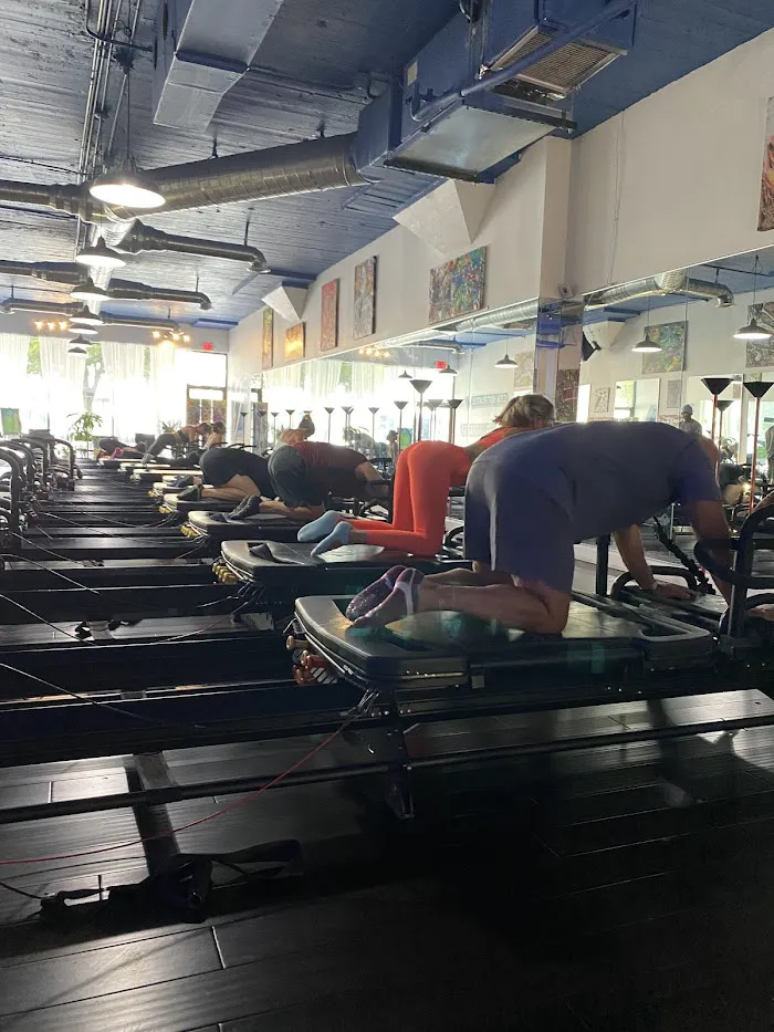 MegaLit Fitness 8