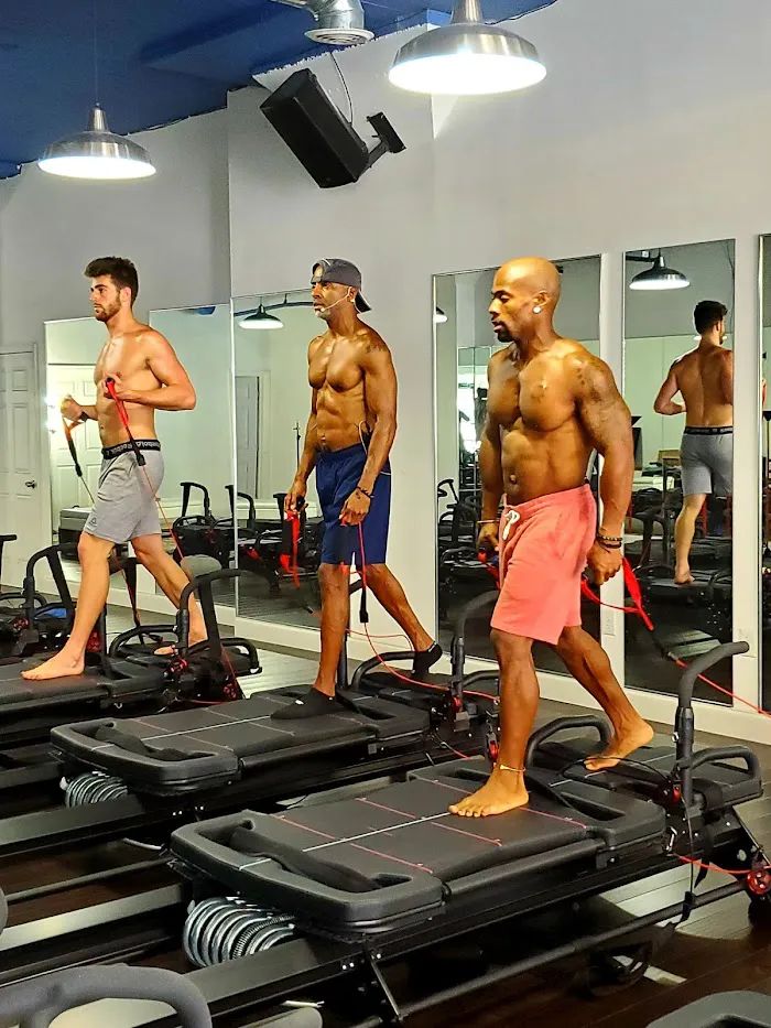MegaLit Fitness 0