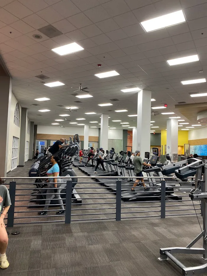 LA Fitness 4