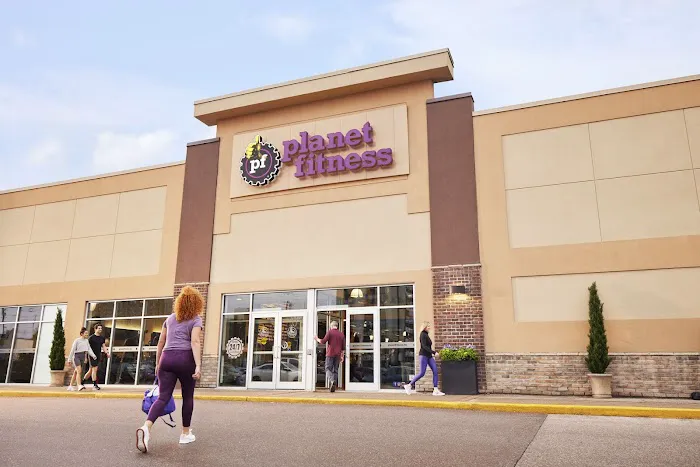 Planet Fitness 4