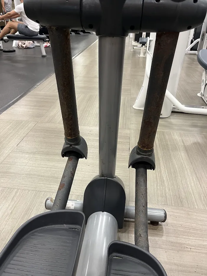 LA Fitness 9