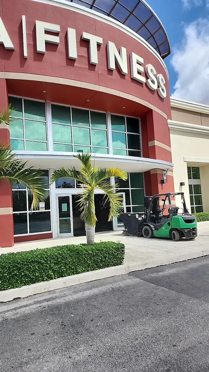 LA Fitness 9