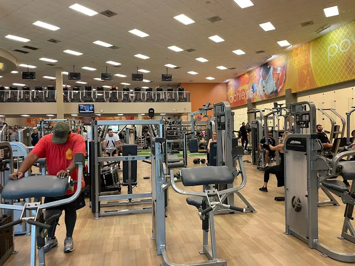 LA Fitness 8